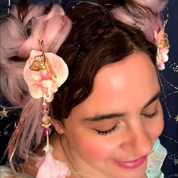Artist Made MYSTICAL White Pink Fairy Party Festival Flower HairClip Tassel main image 5